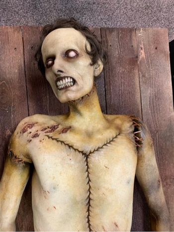 BTS: Zombie Life cast
