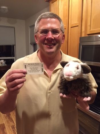 img_1551_2 Willy wins the possum toss at the Old Liberty Theater!
