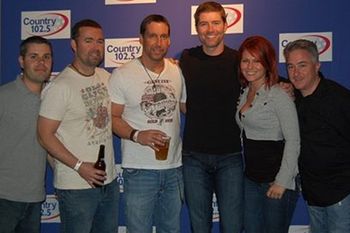 JoshTurner_with_HB
