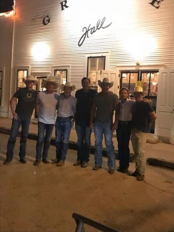 Amigos_at_Midland_Gruene_Hall_2018
