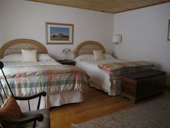 Room 5 (Twin bed not shown)
