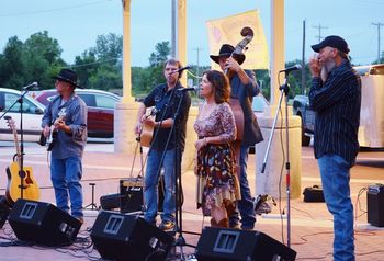 Thursday Night Live~ Broken Arrow Photo by Tracie Walker
