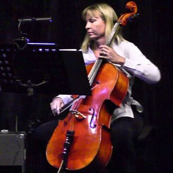 Dianne Springfield - Cello
