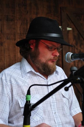 John Hartford Memorial Festival III, Hippy Hill Stage photo by Julie McQuade
