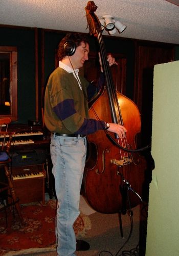 Viktor Krauss Bass
