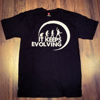 T-shirt - It Keeps Evolving 