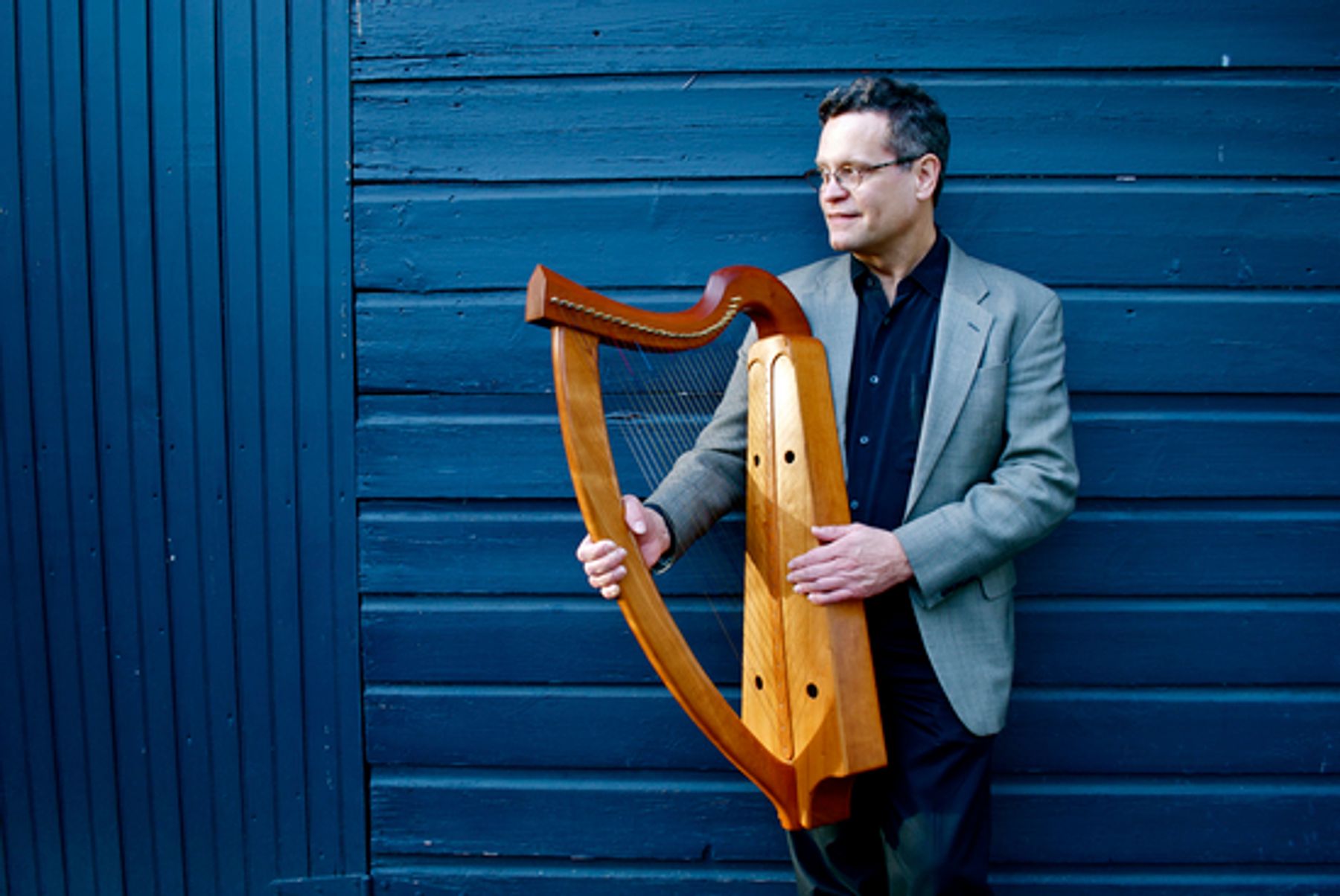 Mj Ruff James Ruff, Tenor and Early Gaelic Harp