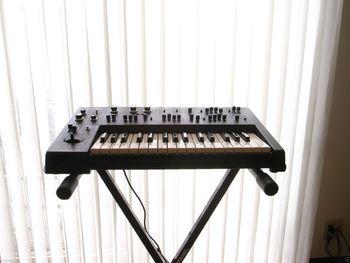 Roland SH-1 Synthesizer
