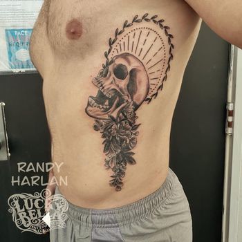 Skull and Flowers Rib Tattoo by Randy Harlan at Lucky Bella Tattoos in North Little Rock, AR
