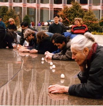 Dina Paisner WTC Spring Equinox 1992 Photo by Carmela Tal Baron
