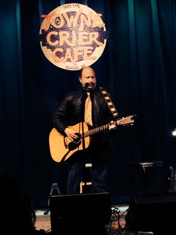 Mark Cohen In performance, The Towne Crier Cafe, Beacon, NY
