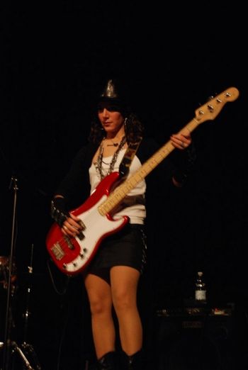 Sidonie Richard on bass between 2009 and 2012
