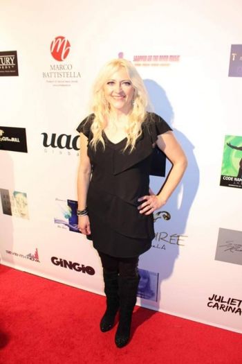 Red_carpet_soiree-Suzanne

