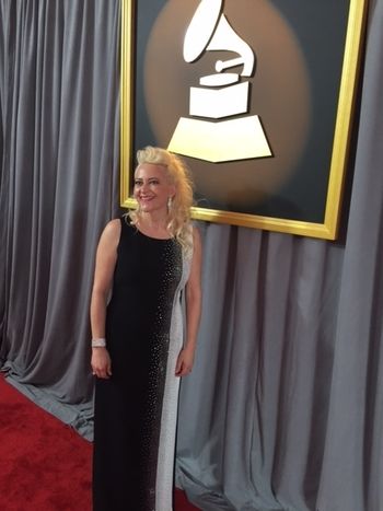 2017 Grammy Awards Suzanne on the Red Carpet at the 2017 Grammy Awards
