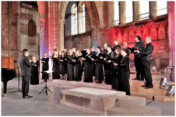 Matthew Quinn conducts Cappella Caeciliana at the Cathedrals of Sound concert in Carlisle Memorial Church on 19/6/22. Photograph by Vincent McLaughlin
