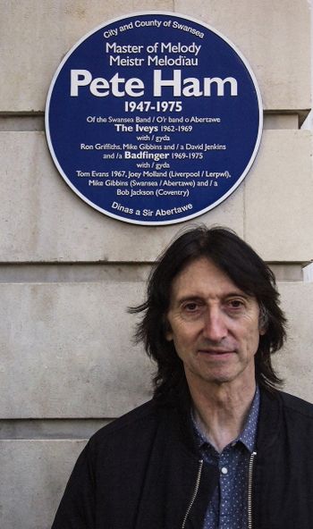 Bob_Jackson___Blue_Plaque
