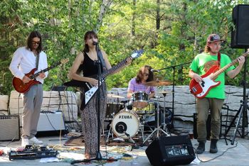 Photo #2 CHANELLE ALBERT & THE EASY COMPANY LIVE @ THE PATIO @ SCIENCE NORTH *July 26, 2019 - Sudbury, Ontario
