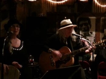 Joe Kidd & Sheila Burke in concert @ Joshua Tree Saloon - Joshua Tree California
