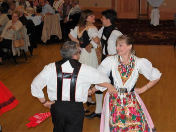 DSC_1476 Egarlander Dancers at Dell Webb Oktoberfest
