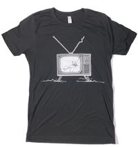 Unisex Smashed TV T-Shirt (Black / Screen Printed)