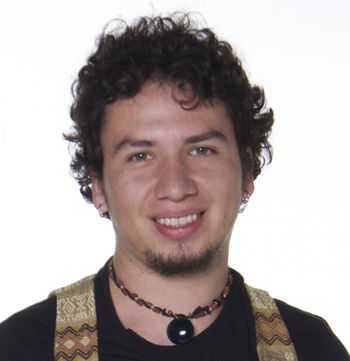 Vinicio Molina Batería
