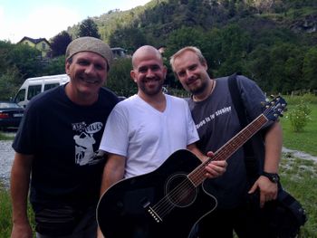 The Crew - road manager Ray Frick (Germany), bassist Fede Bosaz (Argentina) & drummer Tom Diewock (Germany)
