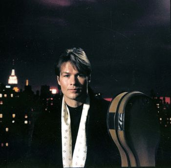 Cellist, Daniel Gaisford photo by Christian Steiner
