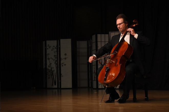 Daniel Gaisford Cello - American Cellist - Press