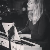 Carrie Morrison Live