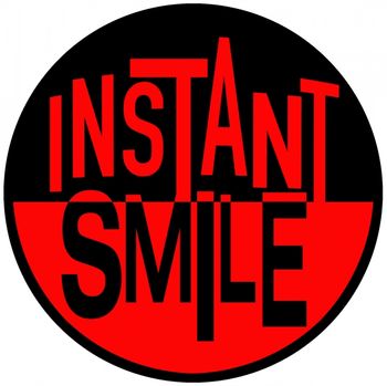 InstantSmileLogo
