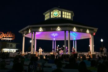 190811_jimmiesRehobothBandstand__29_r
