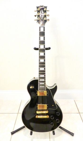 Gibson Les Paul Custom
