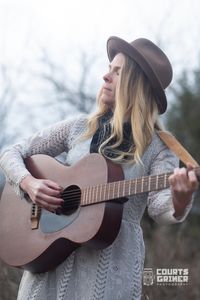 Arche Winery: Live Music with Sarah Carrino & Co. 