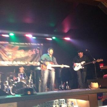 First gig out West and what a great venue !!! Ralph's Texas Bar and Steak House
