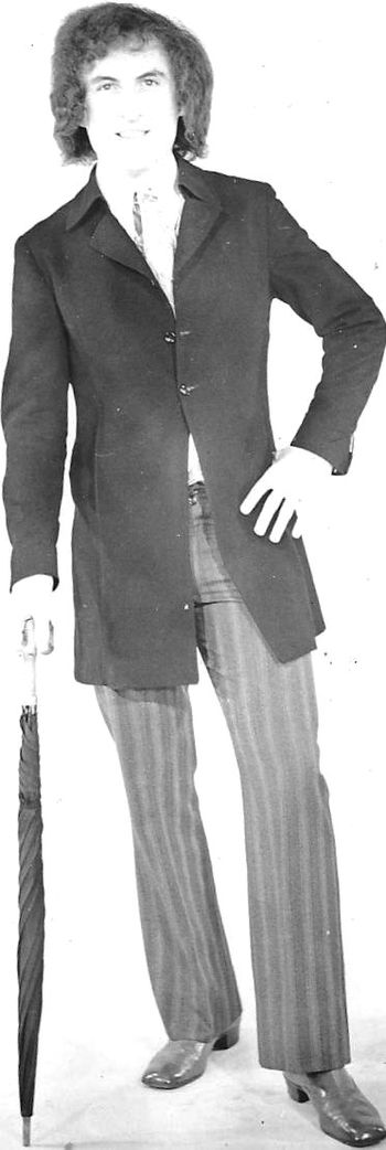 Pheon Bear in 1970, audition for the Avengers TV series - don't you just love it?
