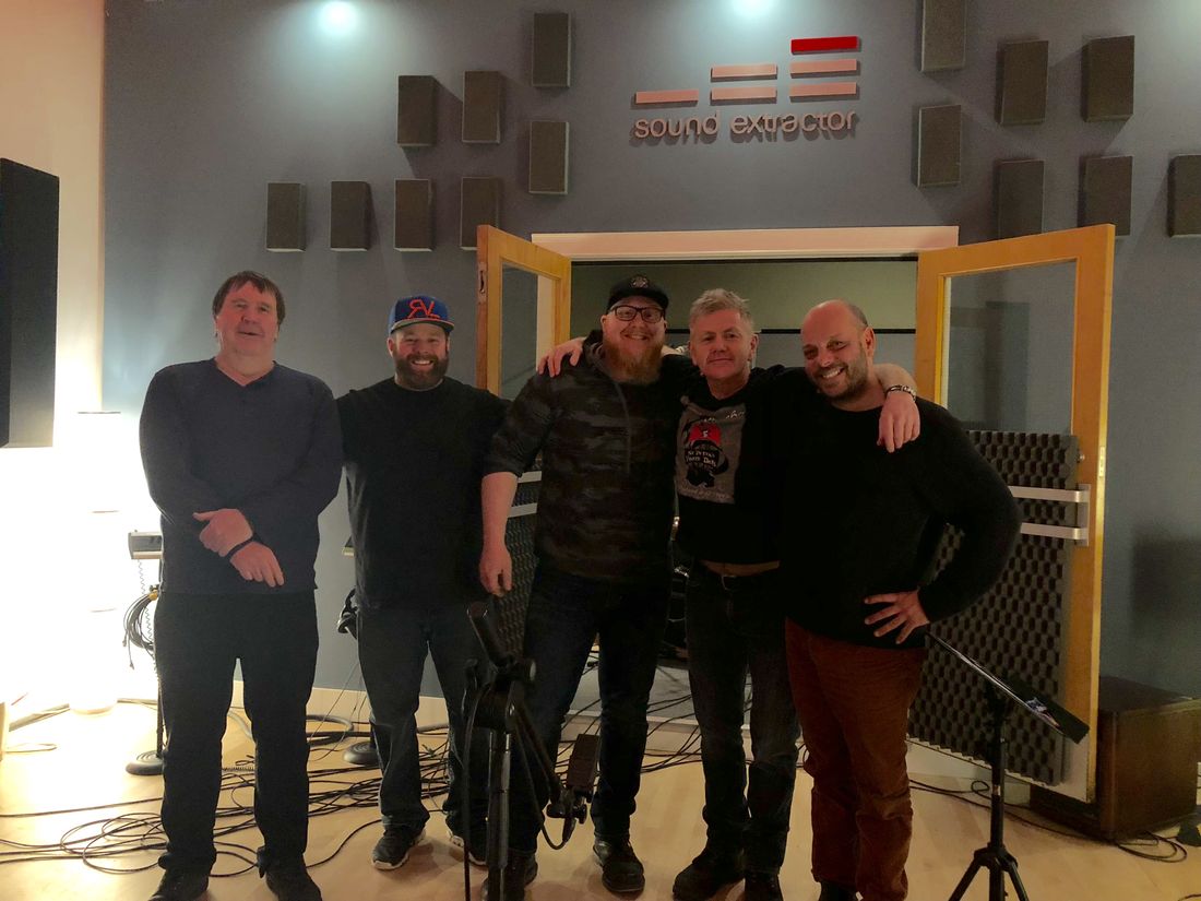 Sound Extractor Studios with Scot Robonson, Chad Melcert, Travis Switzer, Bobby Cameron, Stew Kirkwood
