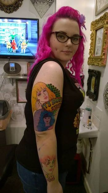Samantha Newark Jem and the holograms Jem tattoos Truly outrageous #samanthanewark #jem #jerricabenton #jemandtheholograms #popculture #iconiccartoons #80s
