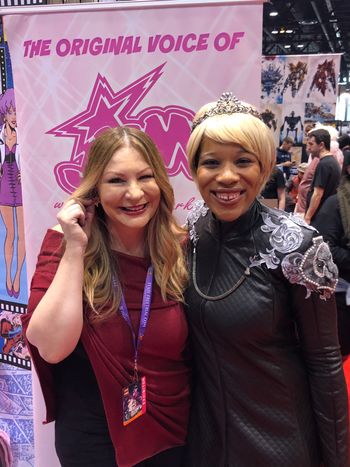 C2E2 #samanthanewark #jemandtheholograms #transformers #popculture
