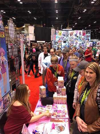 C2E2 #samanthanewark #jemandtheholograms #transformers #popculture
