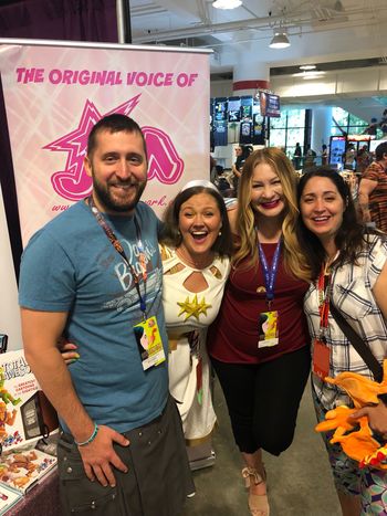 dragoncon #dragoncon2019 #samanthanewark #jemandtheholograms #plasticempire #funkopop #hasbro #jem #transformers #voiceactors #80sanimation #80scartoons #popculture #comiccon
