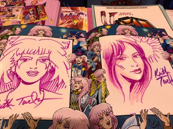 C2E2 #samanthanewark #jemandtheholograms #transformers #popculture  #keithtucker
