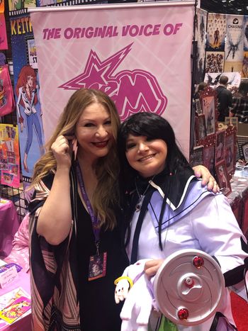 C2E2 #samanthanewark #jemandtheholograms #transformers #popculture
