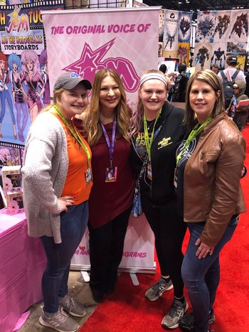 C2E2 #samanthanewark #jemandtheholograms #transformers #popculture
