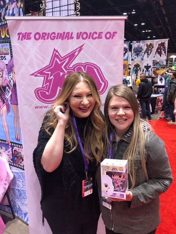 C2E2 #samanthanewark #jemandtheholograms #transformers #popculture
