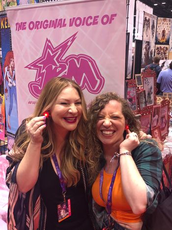C2E2 #samanthanewark #jemandtheholograms #transformers #popculture
