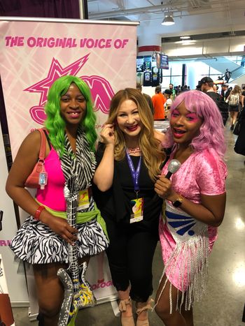 dragoncon #dragoncon2019 #samanthanewark #jemandtheholograms #plasticempire #funkopop #hasbro #jem #transformers #voiceactors #80sanimation #80scartoons #popculture #comiccon
