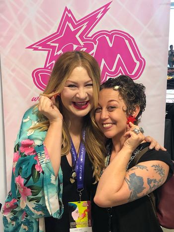 dragoncon #dragoncon2019 #samanthanewark #jemandtheholograms #plasticempire #funkopop #hasbro #jem #transformers #voiceactors #80sanimation #80scartoons #popculture #comiccon
