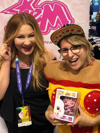 dragoncon #dragoncon2019 #samanthanewark #jemandtheholograms #plasticempire #funkopop #hasbro #jem #transformers #voiceactors #80sanimation #80scartoons #popculture #comiccon
