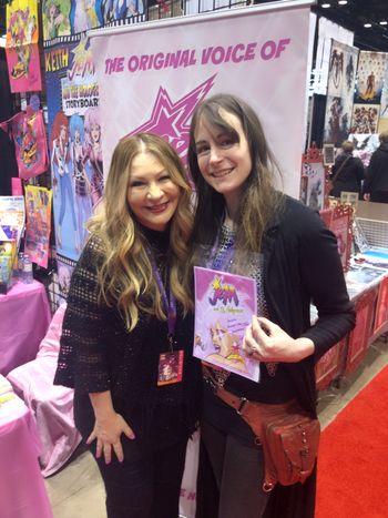 C2E2 #samanthanewark #jemandtheholograms #transformers #popculture
