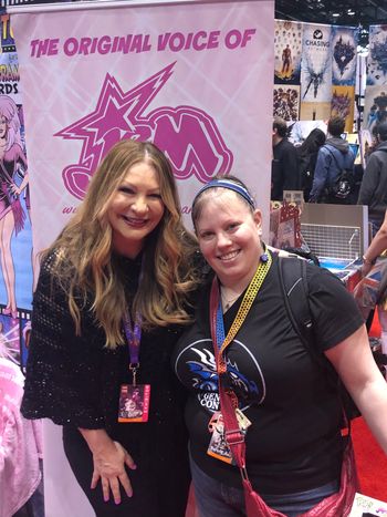 C2E2 #samanthanewark #jemandtheholograms #transformers #popculture
